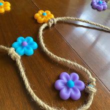 Load image into Gallery viewer, Flower Garland