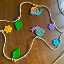 Load image into Gallery viewer, Snail Garland