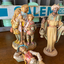 Load image into Gallery viewer, Vintage Italian Nativity Figures