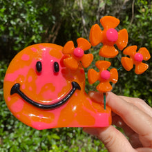 Load image into Gallery viewer, Pink & Orange Smiley w Flowers