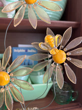 Load image into Gallery viewer, Vintage Acrylic Flower Sculpture