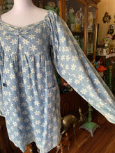 Load image into Gallery viewer, New! Wrangler Denim Dress Sz Medium