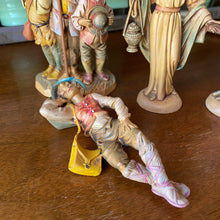 Load image into Gallery viewer, Vintage Italian Nativity Figures