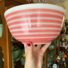 Load image into Gallery viewer, Pyrex Rainbow Stripe Three Set