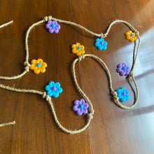 Load image into Gallery viewer, Flower Garland