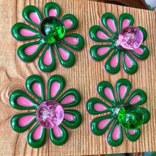 Load image into Gallery viewer, FOUR Green & Pink Glass Knobs