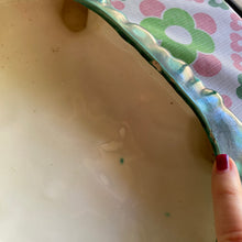 Load image into Gallery viewer, Drippy Lidded Turtle Dish