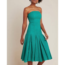 Load image into Gallery viewer, NEW Anthro Eyelet Dress Sz 6