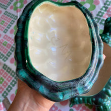 Load image into Gallery viewer, Drippy Lidded Turtle Dish