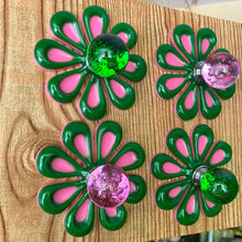 Load image into Gallery viewer, FOUR Green & Pink Glass Knobs
