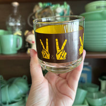 Load image into Gallery viewer, Three Peace Sign Glasses
