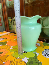 Load image into Gallery viewer, McKee Sarah Vase