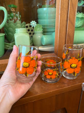 Load image into Gallery viewer, Enamel Platter & Glasses