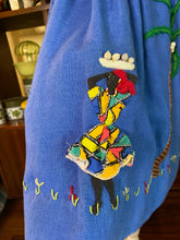 Load image into Gallery viewer, Caribbean Raised Detail Skirt Vintage