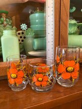 Load image into Gallery viewer, Enamel Platter & Glasses