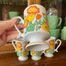 Load image into Gallery viewer, Four Pedestal Mugs Floral