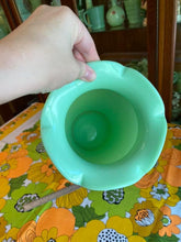 Load image into Gallery viewer, McKee Sarah Vase