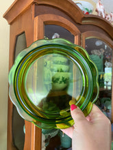 Load image into Gallery viewer, LE Smith Covered Dome Dish
