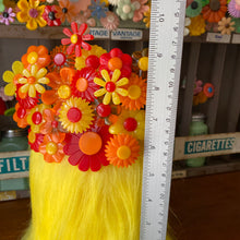 Load image into Gallery viewer, Hairy Pot and Flowers
