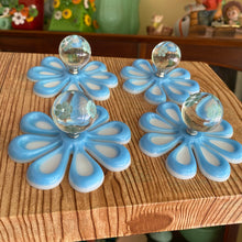 Load image into Gallery viewer, FOUR Blue w/ Glass Flower Knobs
