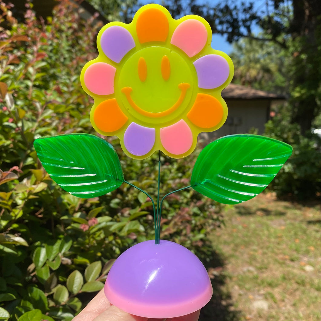 Green/Purple Flower Kinetic