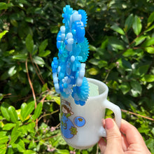 Load image into Gallery viewer, Huckleberry Pie Mug with Flowers
