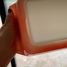 Load image into Gallery viewer, Pyrex Pink Daisy Space Saver 548B
