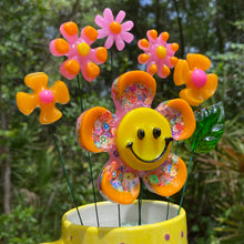 Load image into Gallery viewer, Pink &amp; Orange Confetti Smiley Flower Set
