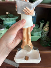 Load image into Gallery viewer, Holt Howard Artist Ashtray
