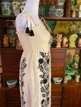 Load image into Gallery viewer, NEW Juicy Maxi Dress Small
