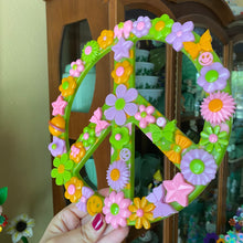 Load image into Gallery viewer, Green Acrylic Peace Sign
