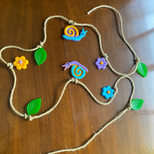 Load image into Gallery viewer, Snail Garland
