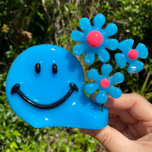 Load image into Gallery viewer, Blue Smiley w Flowers
