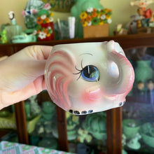 Load image into Gallery viewer, SET Elephant Teacups
