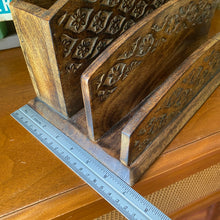 Load image into Gallery viewer, Mail Sorter with Flowers
