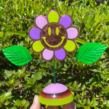 Load image into Gallery viewer, Purple Flower Kinetic
