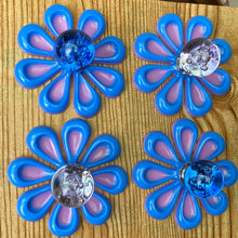 Load image into Gallery viewer, FOUR Blue &amp; Lavender Glass Knobs
