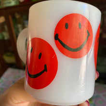 Load image into Gallery viewer, Red Smiley Mug
