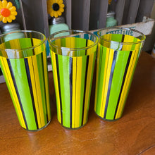Load image into Gallery viewer, Striped Iced Tea Glasses Set
