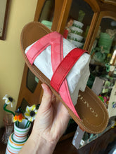 Load image into Gallery viewer, COACH Sz 10 Sandals

