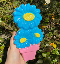Load image into Gallery viewer, Blue Flower Spoon Rest
