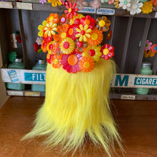 Load image into Gallery viewer, Hairy Pot and Flowers
