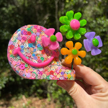 Load image into Gallery viewer, Confetti Smiley Kinetic
