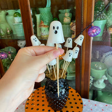 Load image into Gallery viewer, PAIR Spook Sticks
