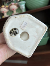 Load image into Gallery viewer, Holt Howard Doctor Ashtray
