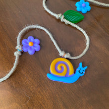 Load image into Gallery viewer, Snail Garland
