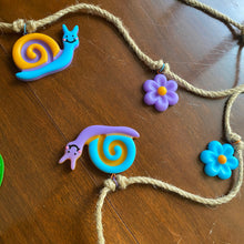 Load image into Gallery viewer, Snail Garland
