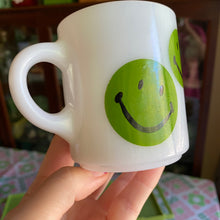 Load image into Gallery viewer, Green Smiley Mug
