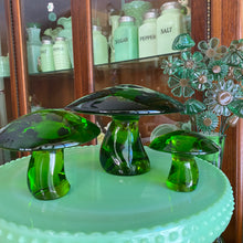 Load image into Gallery viewer, Mushroom Trio Viking Glass
