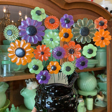 Load image into Gallery viewer, Halloween Flowers Set of 20
